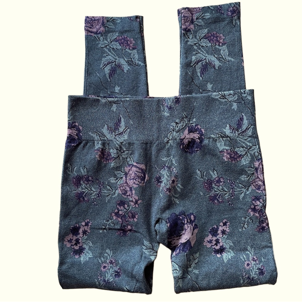 HUE Womens Fashion Leggings Gray Purple Floral Print Athleisure Size M/L